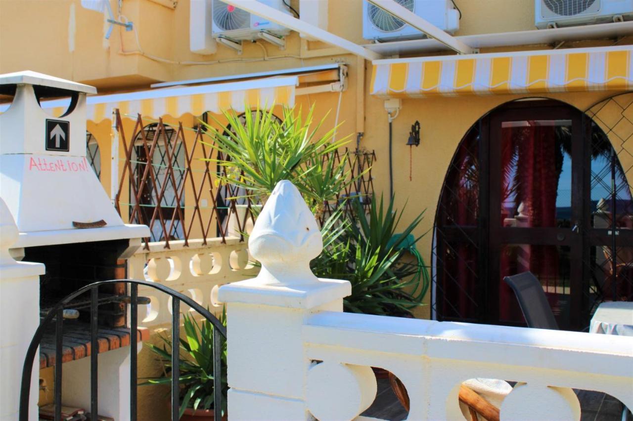 Bungalo En Primera Linea De La Playa El Campello Luaran gambar